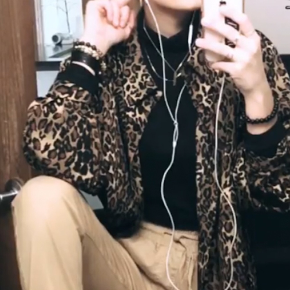 Cheetah-print Jacket !